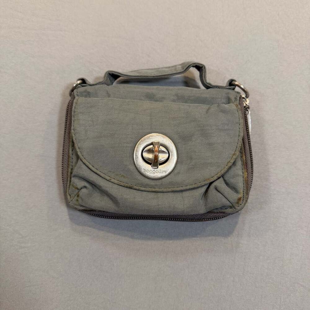 Baggallini Turnlock Zip Around Crossbody Wallet Gray Nylon